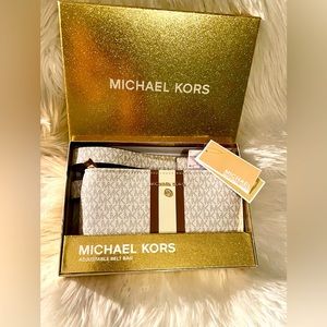 NWT Michael Kors Belt Bag